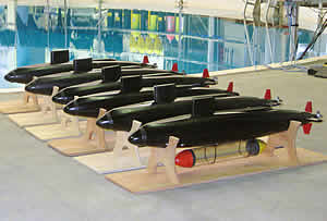 synchronized submarines