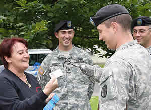 Injured Soldiers certify divers