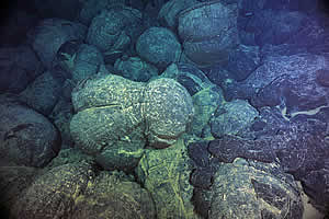 pillow basalts undersea volcano