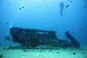 Landing)Vehicle Tracked wwII maui