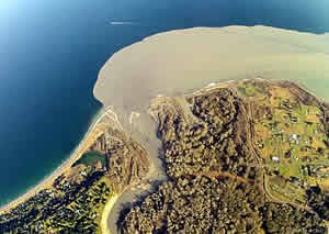 river plume dam